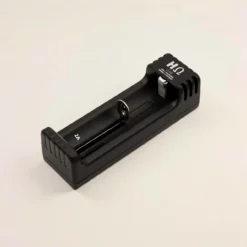 Hohm Tech ホームテック SCHOOL UNO 2A USB 充電器